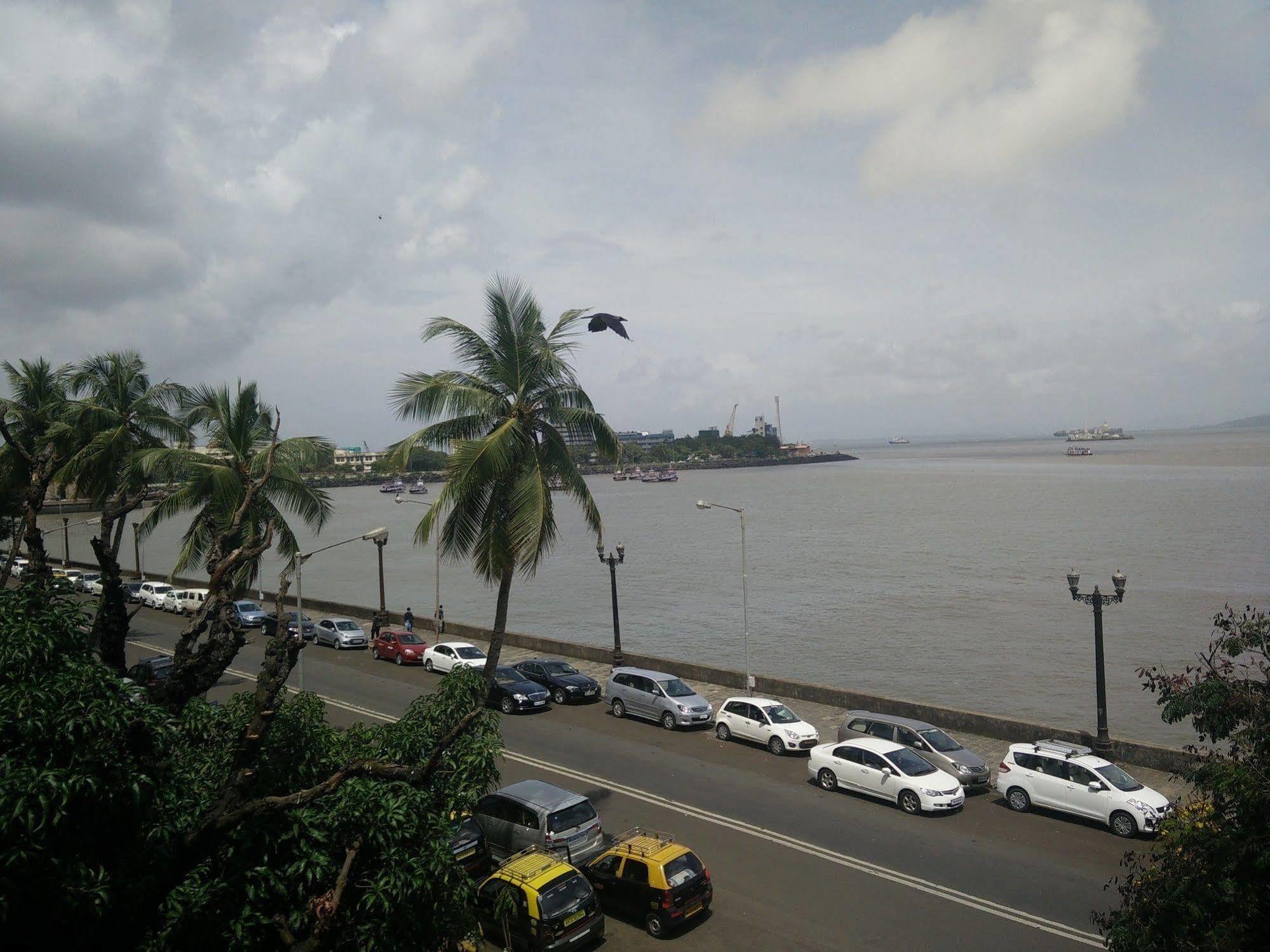 Strand Hotel, Colaba Mumbai Exterior photo
